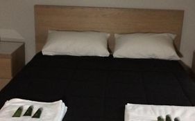 Native Rose Hotel
